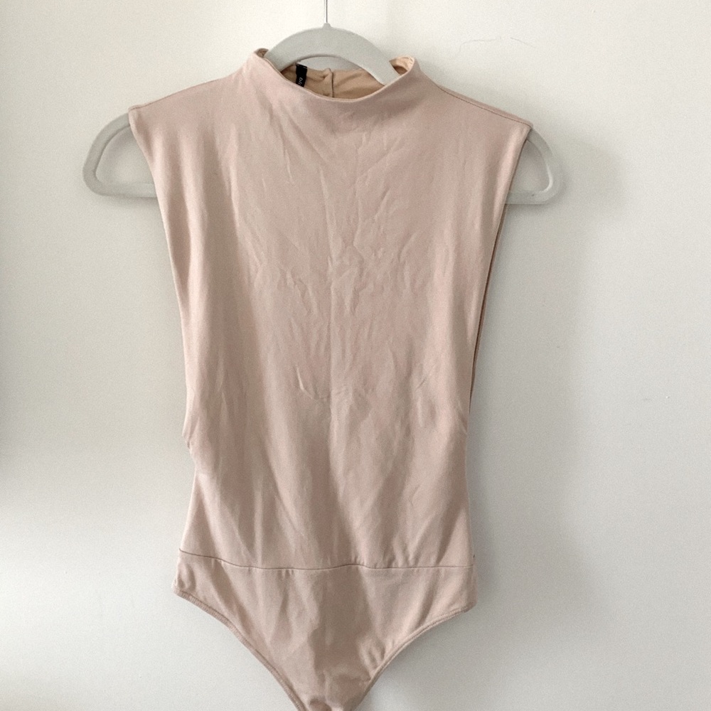 Blanc bodysuit